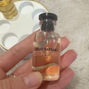 Louis Vuitton Cœur Battant Perfume with Black Cap